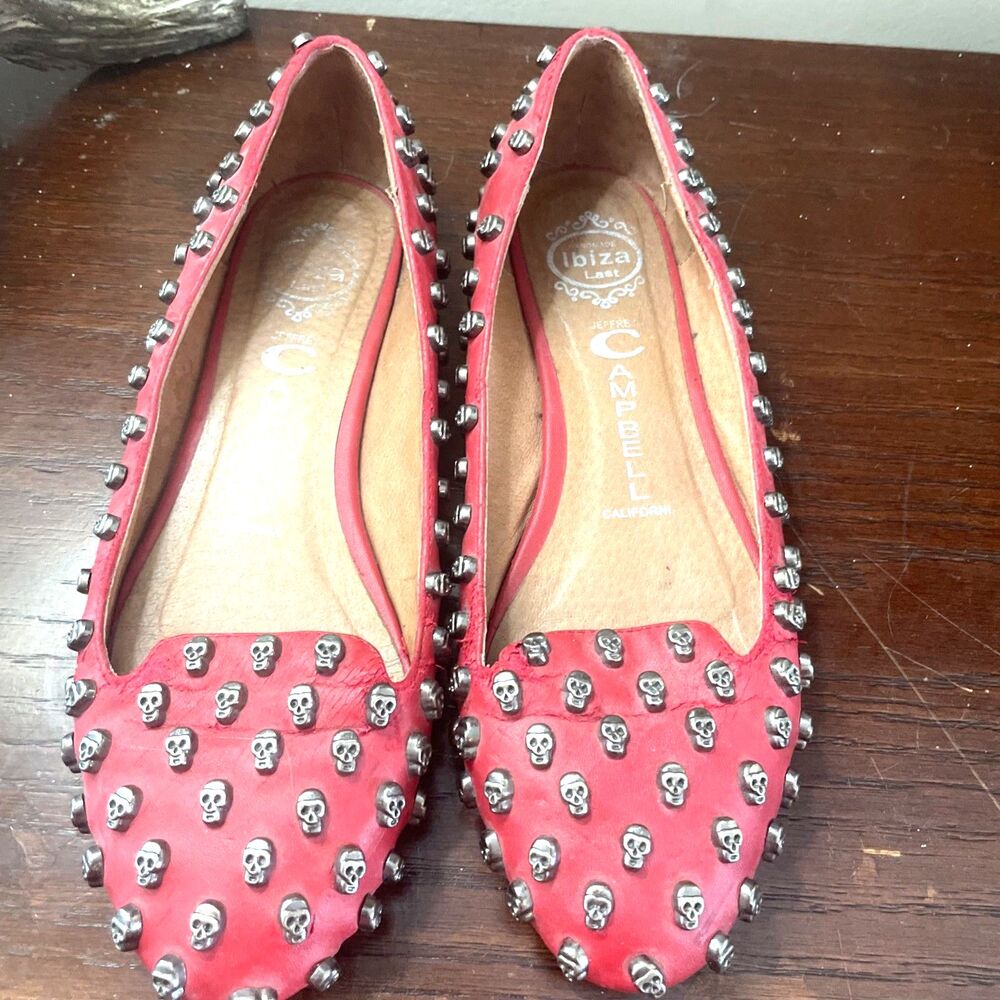 Jeffrey Campbell Skulltini Red Leather Flats skull studs sz 6.5 EU 37